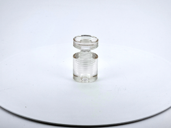 Distanțiere de semnalistică din plastic transparent 25x25mm – montare discretă și sigură